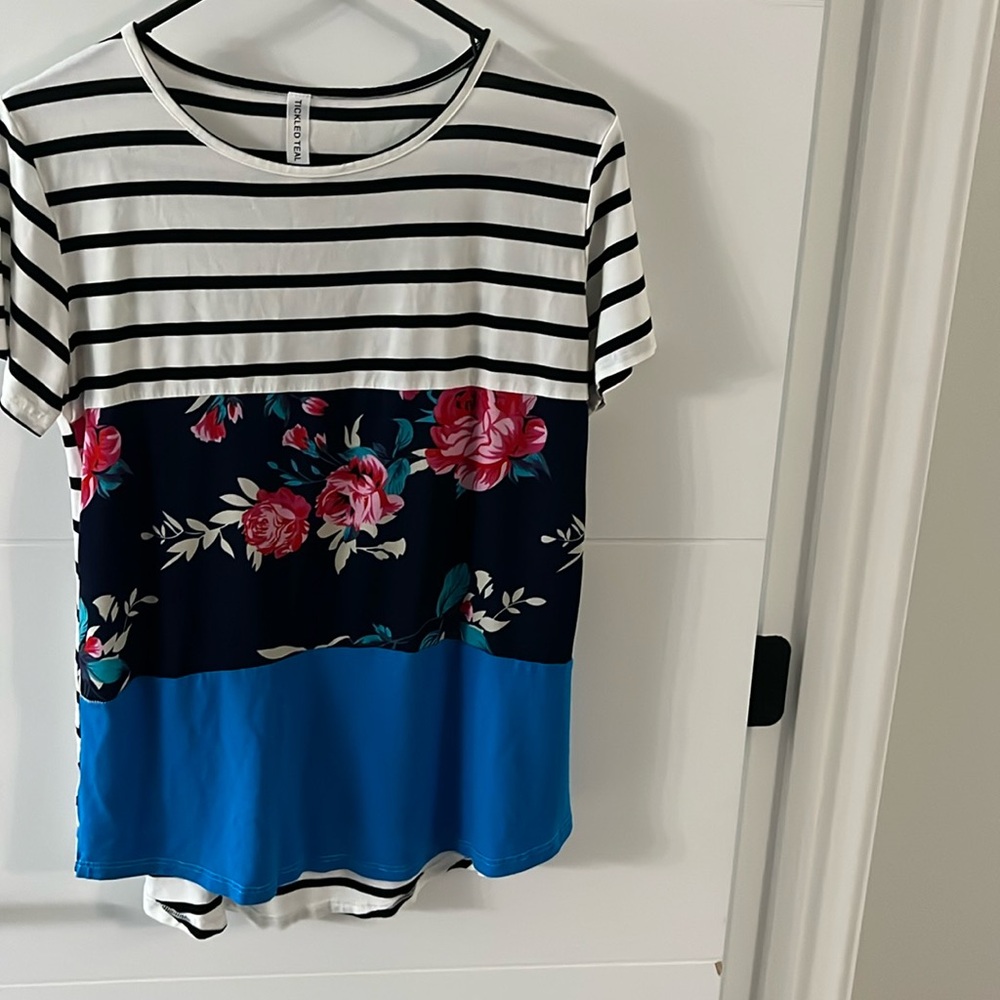 Light weight T-shirt